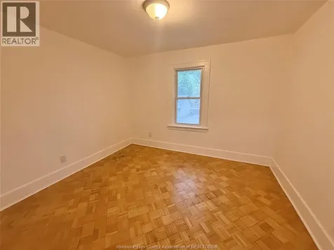 837 Louis Avenue Windsor ON N8A 1X4