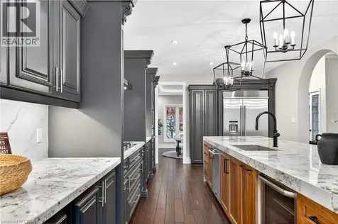775 King Road Burlington ON L7T 3K7