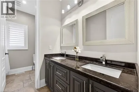 775 King Road Burlington ON L7T 3K7