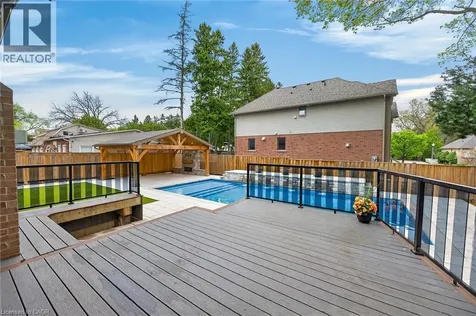 775 King Road Burlington ON L7T 3K7