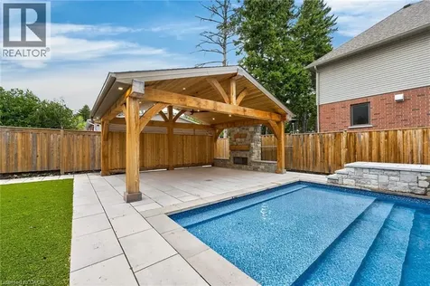 775 King Road Burlington ON L7T 3K7