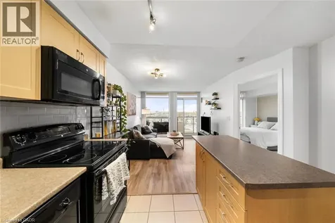 1940 Ironstone Drive Burlington ON L7L 0E4