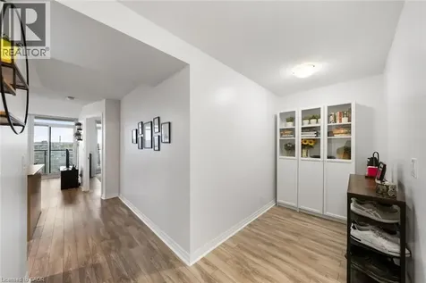 1940 Ironstone Drive Burlington ON L7L 0E4
