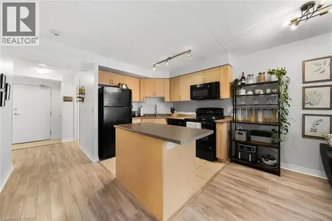 1940 Ironstone Drive Burlington ON L7L 0E4