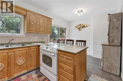 42 Shanley Street Kitchener ON N2H 5N0