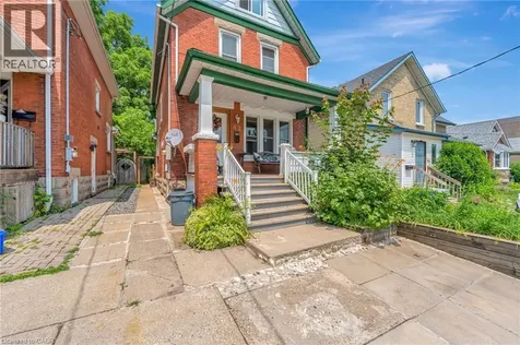 42 Shanley Street Kitchener ON N2H 5N0