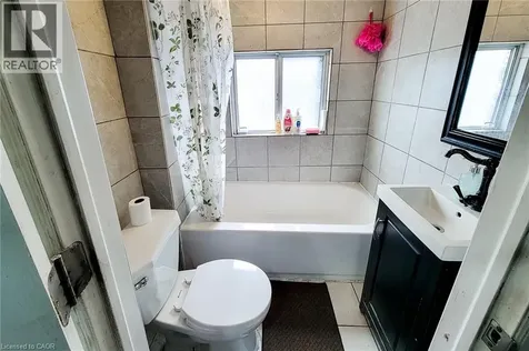 463 Wellington Street North Hamilton ON L8L 5B4