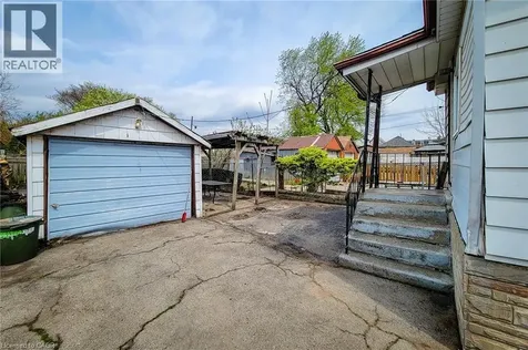 463 Wellington Street North Hamilton ON L8L 5B4