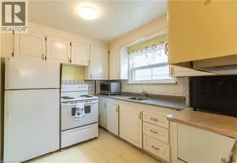 1 Snaresbrook Drive Toronto ON M9W 2N5