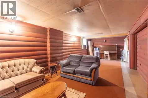 1 Snaresbrook Drive Toronto ON M9W 2N5
