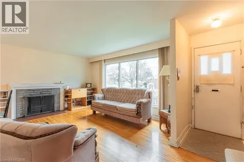 1 Snaresbrook Drive Toronto ON M9W 2N5