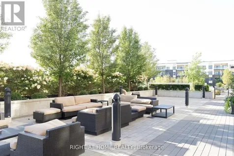 555 William Graham Drive Aurora ON L4G 3H9