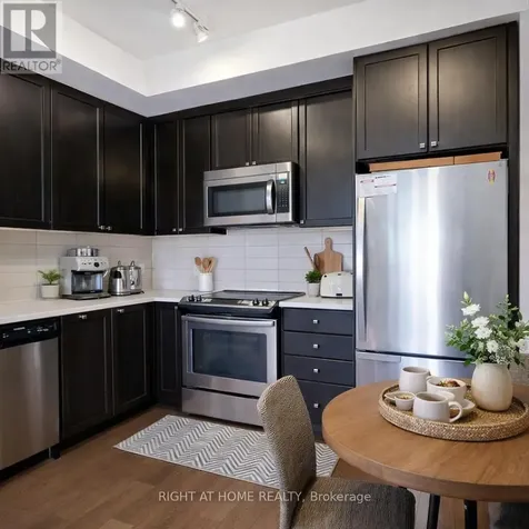 555 William Graham Drive Aurora ON L4G 3H9