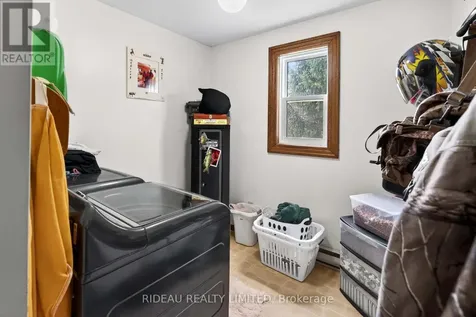 24 Rideau Street Westport ON K0G 1X0