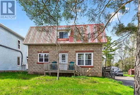 24 Rideau Street Westport ON K0G 1X0