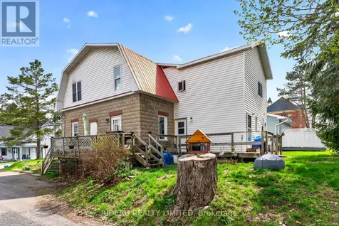 24 Rideau Street Westport ON K0G 1X0
