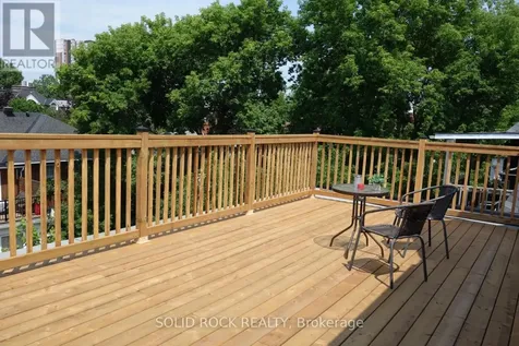 289 Wilbrod Street Ottawa ON K1N 6M3