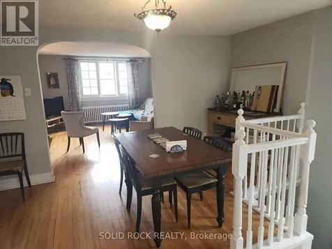 289 Wilbrod Street Ottawa ON K1N 6M3
