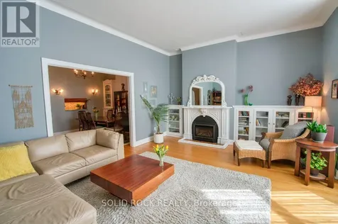289 Wilbrod Street Ottawa ON K1N 6M3