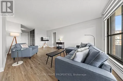 505 St Laurent Boulevard Ottawa ON K1K 3X4