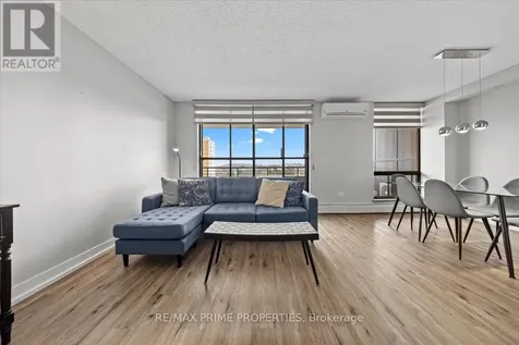 505 St Laurent Boulevard Ottawa ON K1K 3X4