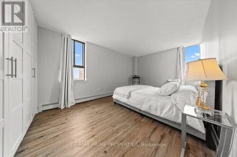 505 St Laurent Boulevard Ottawa ON K1K 3X4