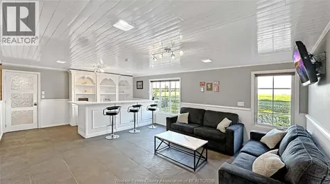 1720 Lakeshore Road 123 Lakeshore ON N0R 1V0