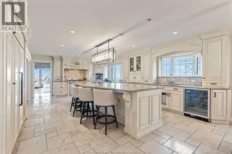 13038 Riverside Drive Tecumseh ON N8N 1A8