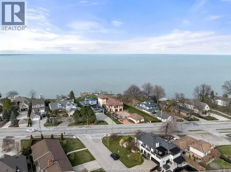 13038 Riverside Drive Tecumseh ON N8N 1A8