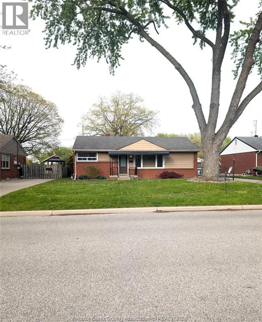 3456 Everts Avenue Windsor ON N9E 2W1