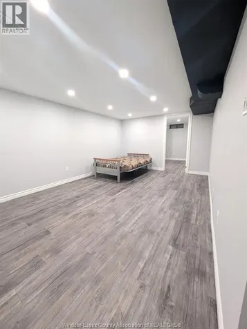 3456 Everts Avenue Windsor ON N9E 2W1
