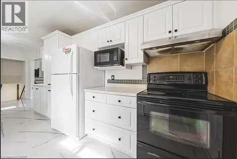 267 Erb Street East Waterloo ON N2J 1N6
