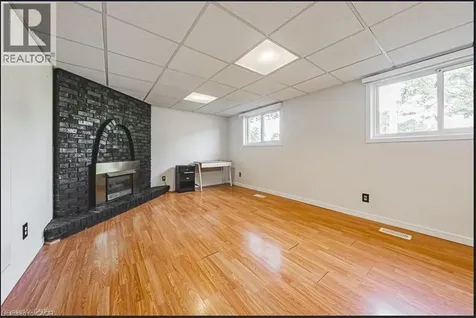 267 Erb Street East Waterloo ON N2J 1N6