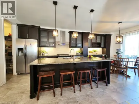 259 Grovehill Crescent Kitchener ON N2R 0K8