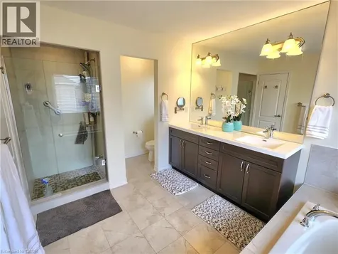 259 Grovehill Crescent Kitchener ON N2R 0K8