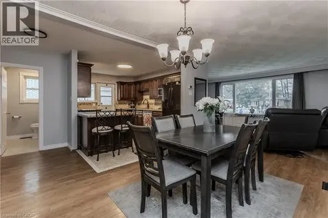 283 Vilma Drive Oakville ON L6L 3J9