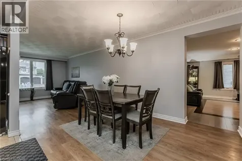 283 Vilma Drive Oakville ON L6L 3J9