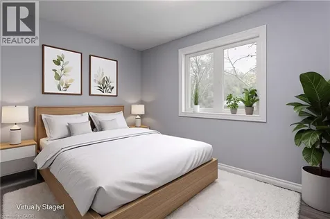 283 Vilma Drive Oakville ON L6L 3J9