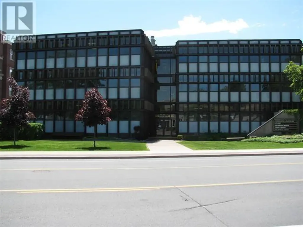 955 Queen St E # 108 Sault Ste. Marie ON P6A 2C3