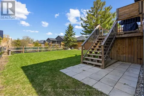 14 Thomas Street Wasaga Beach ON L9Z 2Y9