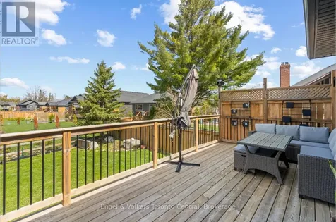 14 Thomas Street Wasaga Beach ON L9Z 2Y9