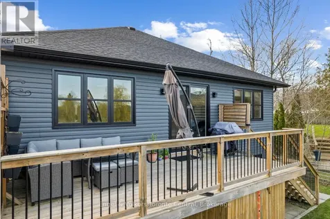14 Thomas Street Wasaga Beach ON L9Z 2Y9