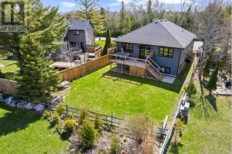 14 Thomas Street Wasaga Beach ON L9Z 2Y9