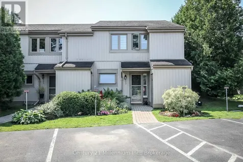 493 Oxbow Crescent Collingwood ON L9Y 5B4