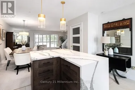 493 Oxbow Crescent Collingwood ON L9Y 5B4