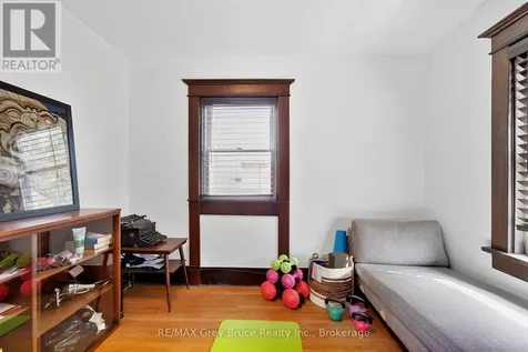 407 5th Street East Owen Sound ON N4K 1C9