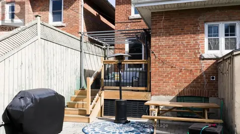 407 5th Street East Owen Sound ON N4K 1C9