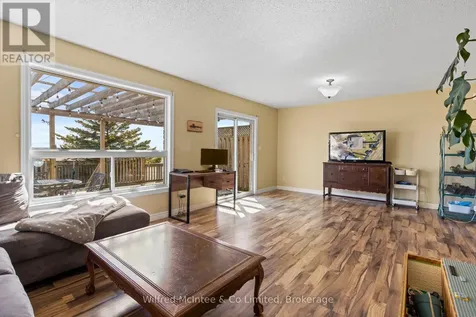 59 Dales Drive Mapleton ON N0G 1P0