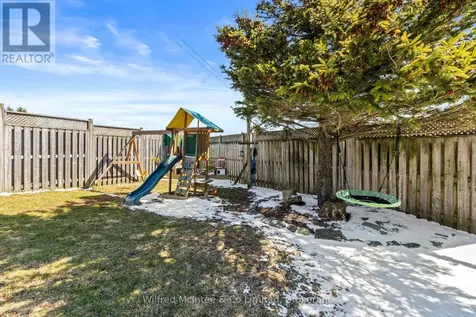 59 Dales Drive Mapleton ON N0G 1P0