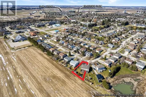 59 Dales Drive Mapleton ON N0G 1P0
